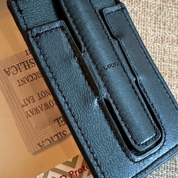 Lot of 5 LODIS adhesive tech card case holders cell phone RFID leather NEW - Picture 7 of 11